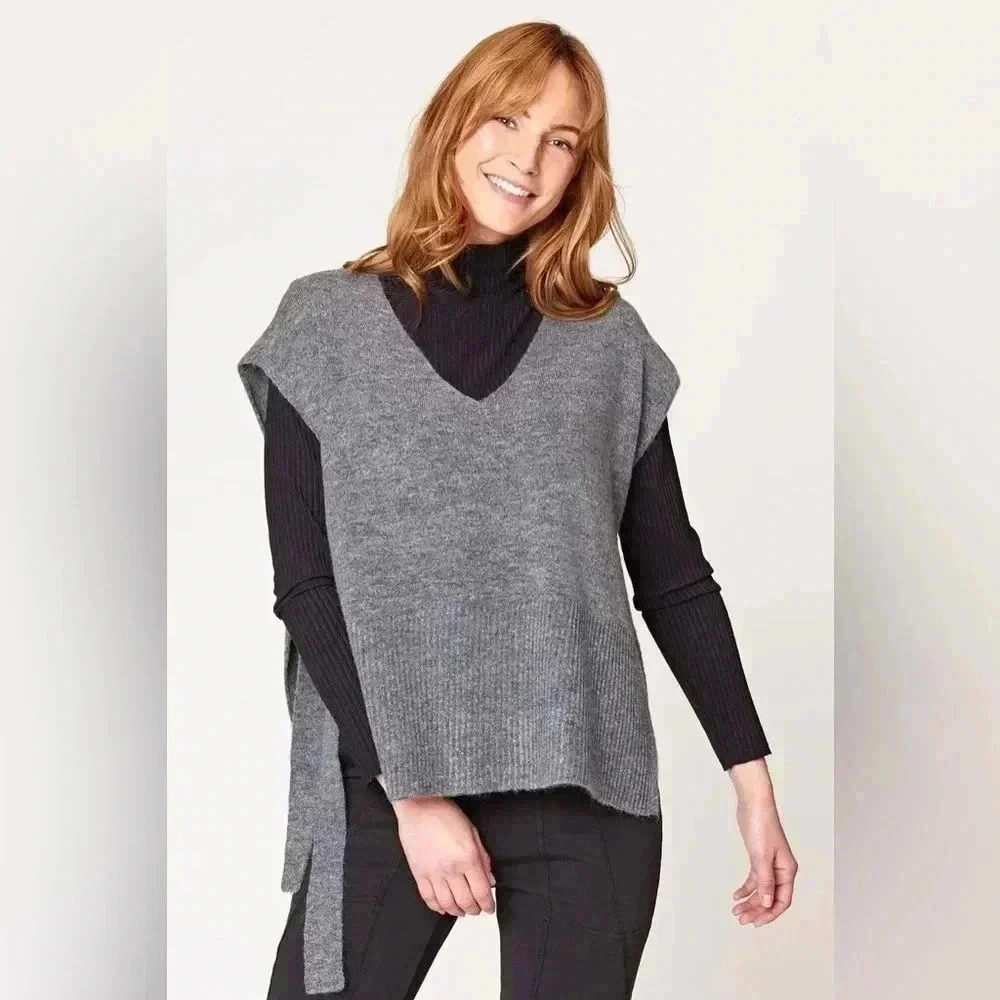 XCVI Womens Gray Vneck Kerby Sweater Vest Cooled Cinder Size Large Tie Details